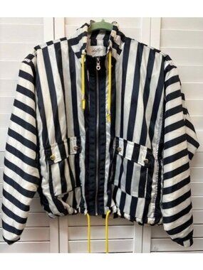 Daytrip Striped Black & White Lightweight Jacket W/ Yellow Drawstrings Size S